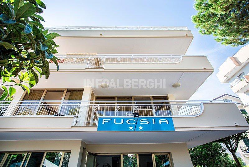 Hotel Fucsia Riccione Bagian luar foto