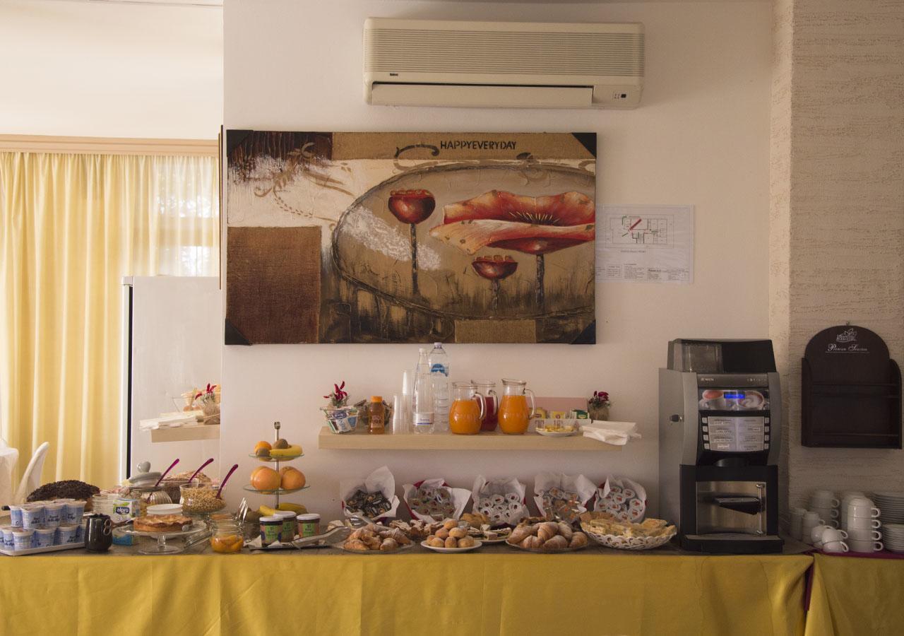 Hotel Fucsia Riccione Bagian luar foto